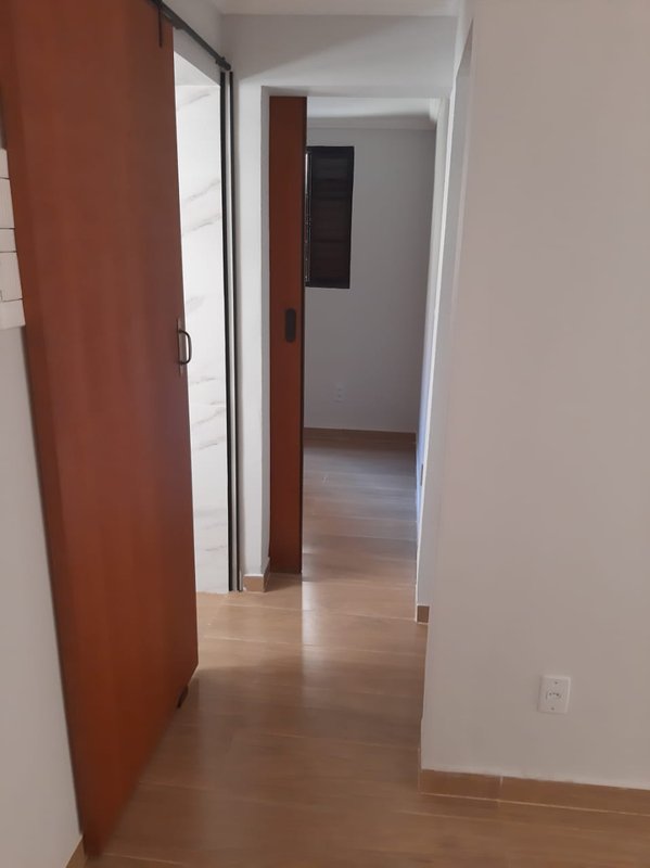 Apartamento Térreo 49m² com 2 Dormitórios no Jardim Rodeio  Mogi das Cruzes - 