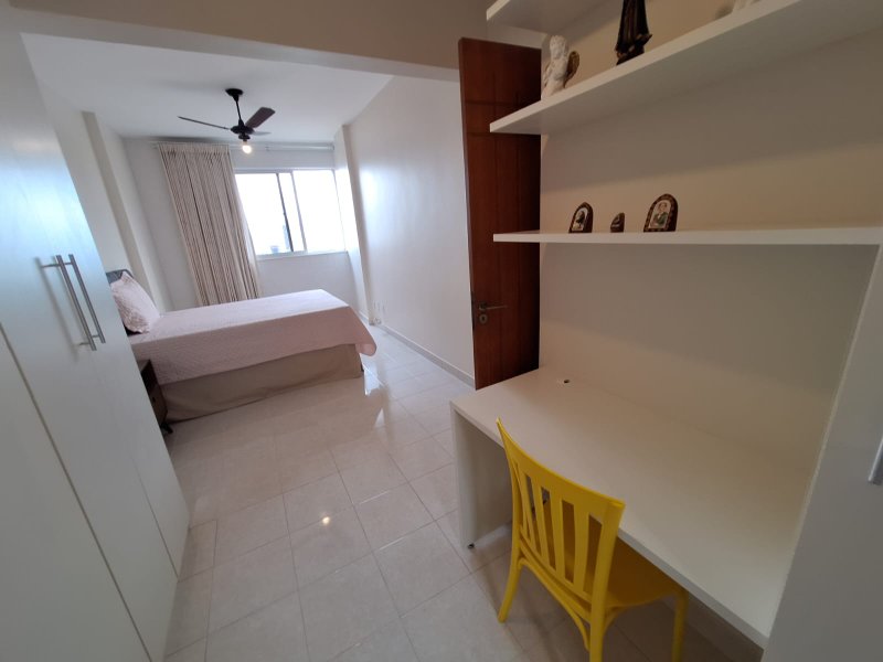 APARTAMENTO 3 QUARTOS 2 SUÍTES NASCENTE DEPENDÊNCIA GARAGEM ELEVADOR PORTARIA 24h NA BARRA Rua Oscar Carrascosa Salvador - 