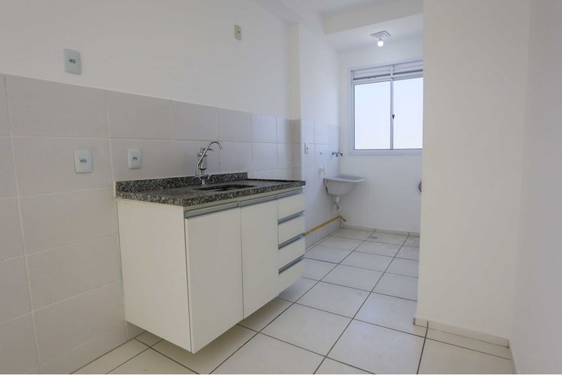 Apartamento à venda, 47m - 2 Dorms - R$165.000 - Condomínio Parque dos Passaros - Sorocaba Estrada do Fioravante Sorocaba - 