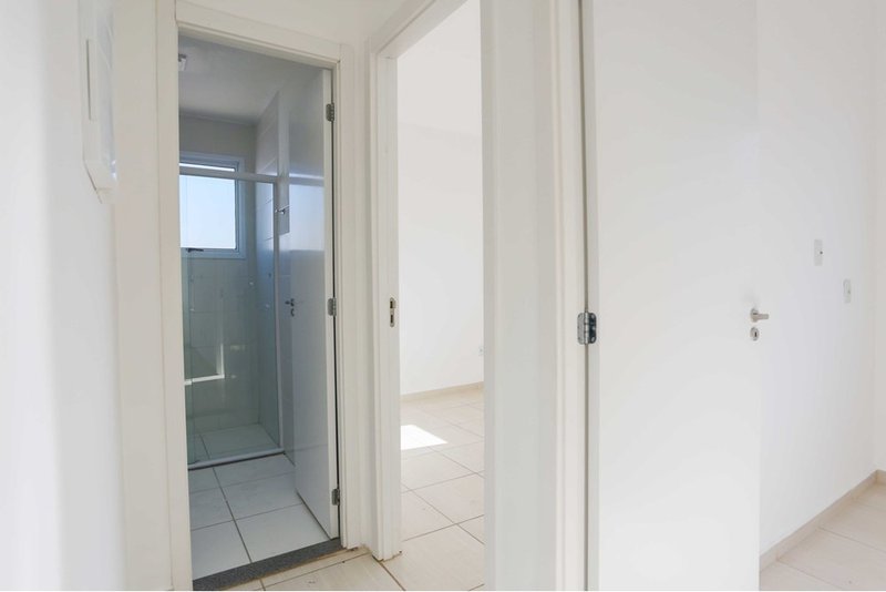 Apartamento à venda, 47m - 2 Dorms - R$165.000 - Condomínio Parque dos Passaros - Sorocaba Estrada do Fioravante Sorocaba - 