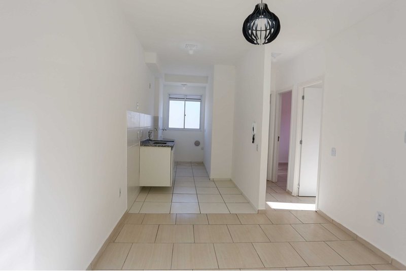 Apartamento à venda, 47m - 2 Dorms - R$165.000 - Condomínio Parque dos Passaros - Sorocaba Estrada do Fioravante Sorocaba - 