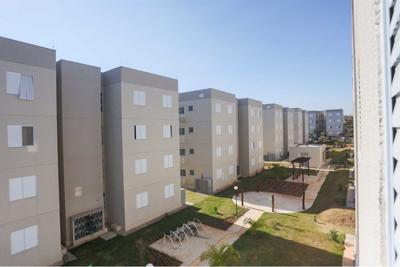 Apartamento à venda, 47m - 2 Dorms - R$165.000 - Condomínio Parque dos Passaros - Sorocaba Estrada do Fioravante Sorocaba - 