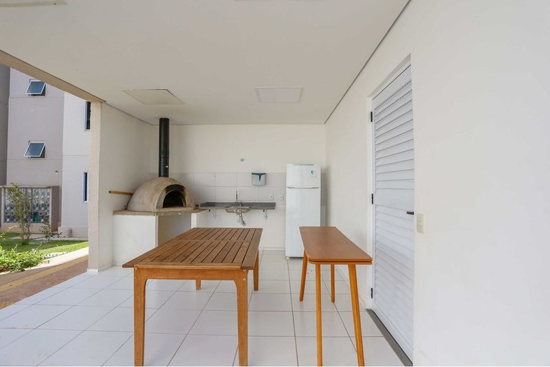 Apartamento à venda, 47m - 2 Dorms - R$165.000 - Condomínio Parque dos Passaros - Sorocaba Estrada do Fioravante Sorocaba - 