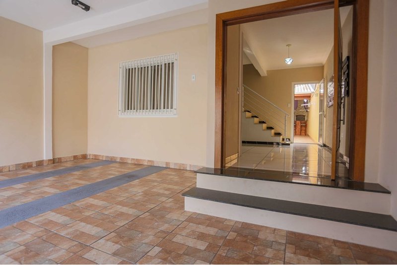 Casa à venda, 176m, 2 Dorm. 1 Suite - R$ 430.000 - Jardim São Guilherme - Sorocaba - SP Rua Pascual Sanz Monserrat Sorocaba - 