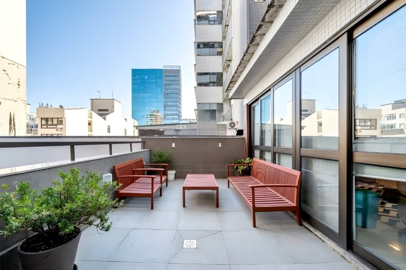 R$ 1.790.000 - MAGNÍFICO GARDEN - 181M2 - 3 DORM - INFRA - 2 VAGAS Avenida Mariland Porto Alegre - 