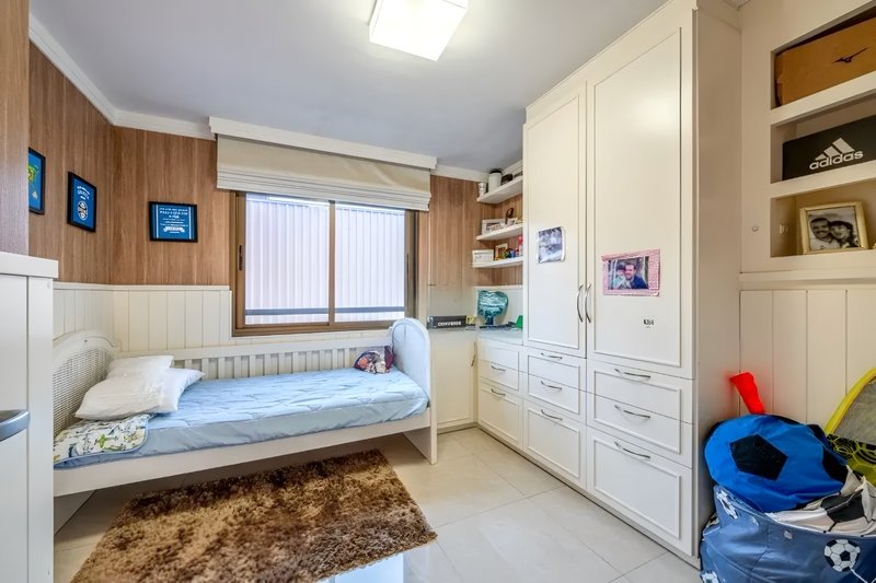 R$ 1.790.000 - MAGNÍFICO GARDEN - 181M2 - 3 DORM - INFRA - 2 VAGAS Avenida Mariland Porto Alegre - 