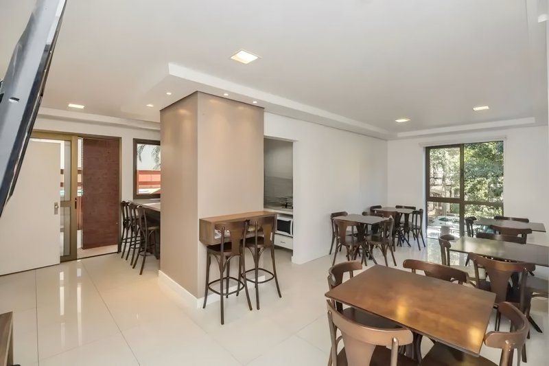 R$ 1.790.000 - MAGNÍFICO GARDEN - 181M2 - 3 DORM - INFRA - 2 VAGAS Avenida Mariland Porto Alegre - 