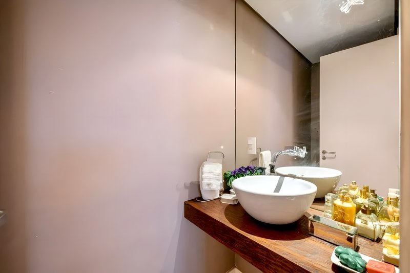 R$ 1.790.000 - MAGNÍFICO GARDEN - 181M2 - 3 DORM - INFRA - 2 VAGAS Avenida Mariland Porto Alegre - 