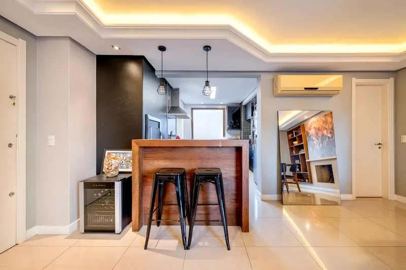 R$ 1.790.000 - MAGNÍFICO GARDEN - 181M2 - 3 DORM - INFRA - 2 VAGAS Avenida Mariland Porto Alegre - 