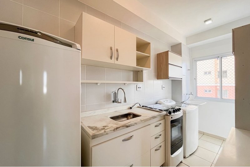 Apartamento à venda, 56m - 2 Dorms. - R$ 329.000 - Jardim São Carlos - Sorocaba SP Rua Affonso Celso Dias Sorocaba - 