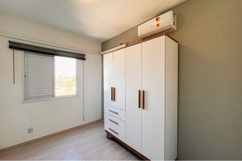 Apartamento à venda, 56m - 2 Dorms. - R$ 329.000 - Jardim São Carlos - Sorocaba SP Rua Affonso Celso Dias Sorocaba - 