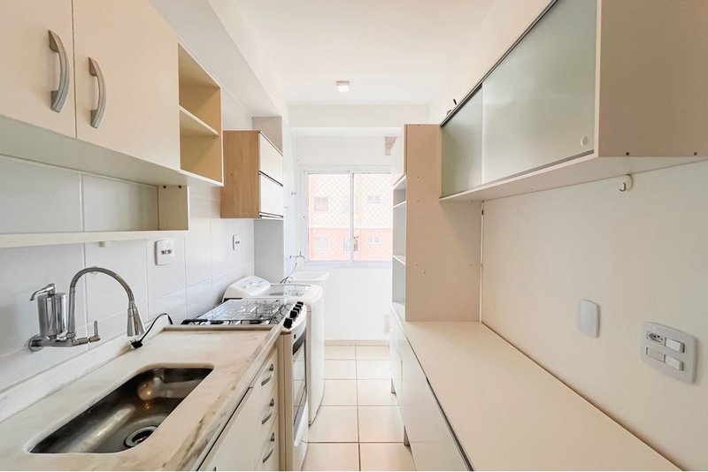 Apartamento à venda, 56m - 2 Dorms. - R$ 329.000 - Jardim São Carlos - Sorocaba SP Rua Affonso Celso Dias Sorocaba - 