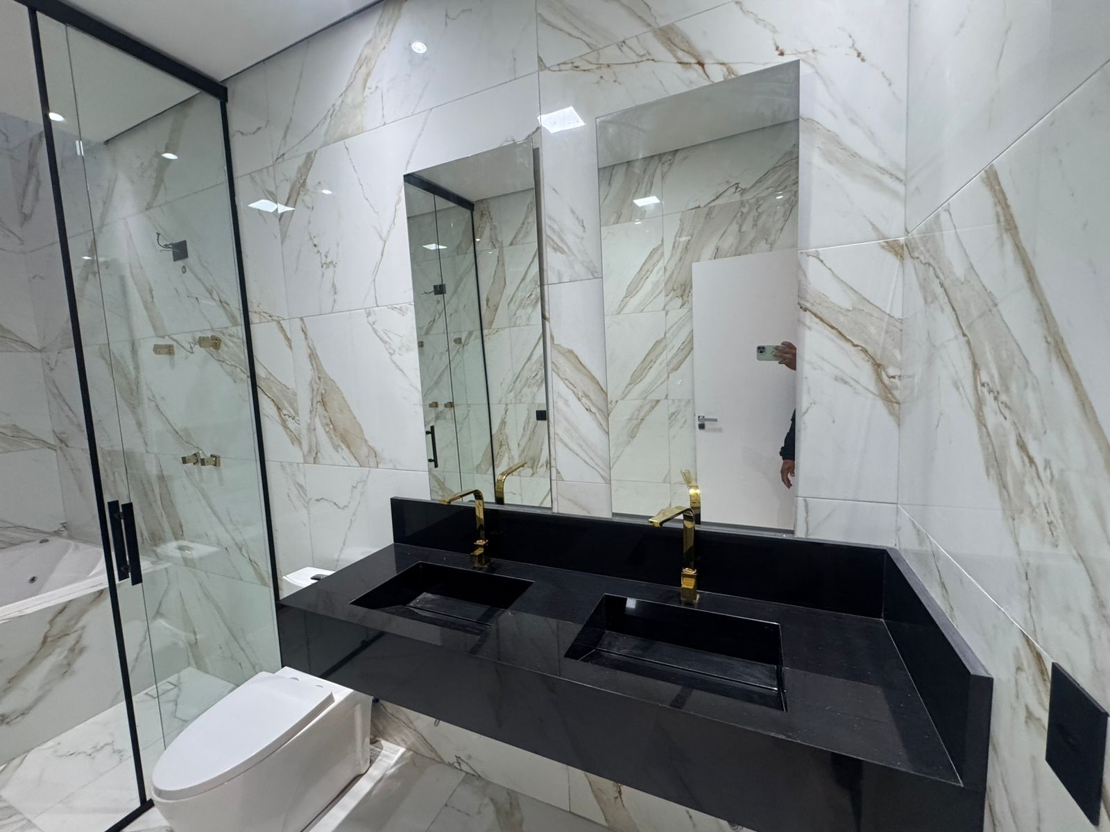 Casa com 3 dormit&oacute;rios &agrave; venda,350 m&sup2; - Condom&iacute;nio  Alphaville Castello - It&uacute; - SP Rodovia Waldomiro Corrêa de Camargo Itu - 