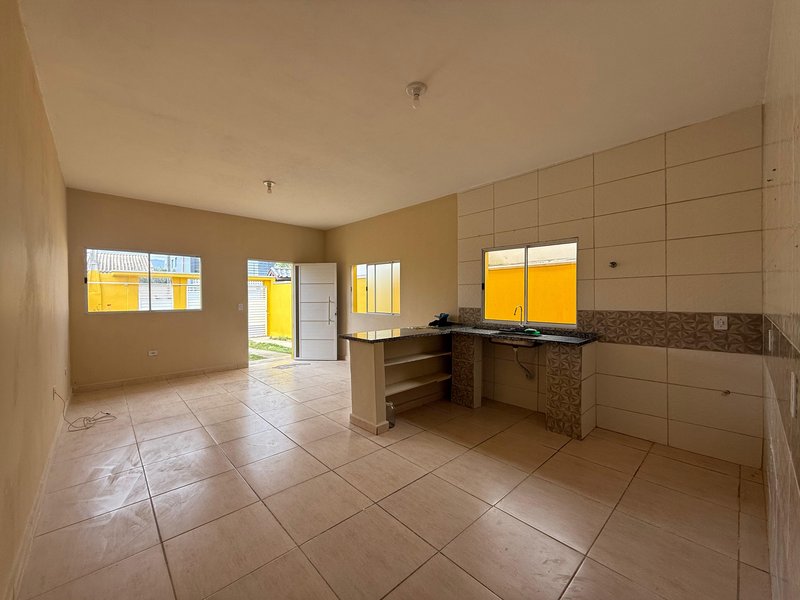 🏡 Casa à venda no bairro Golfinho – Caraguatatuba!  Caraguatatuba - 