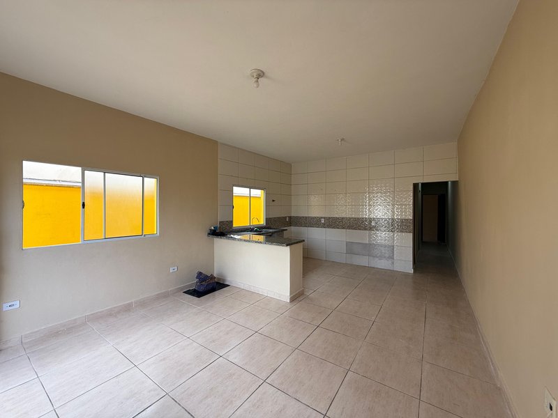 🏡 Casa à venda no bairro Golfinho – Caraguatatuba!  Caraguatatuba - 