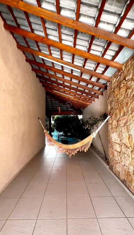 ✨ Belíssimo Sobrado no Jardim Aruan  Caraguatatuba - 