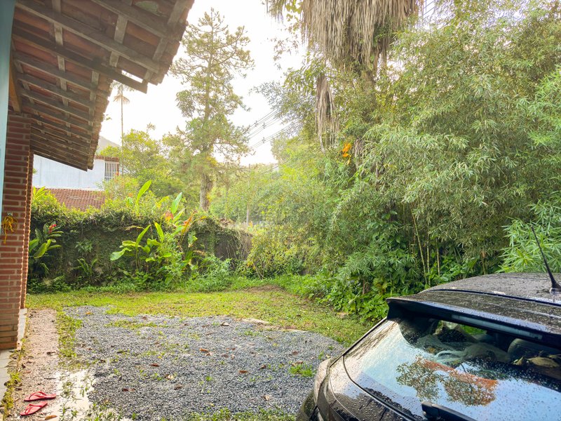 Casa em meio a natureza no Sertão de Juquehy - LOCAÇÃO ANUAL  São Sebastião - 