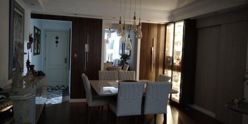Apartamento 3 Quartos sendo 1 Su&iacute;te de 113m&sup2; privativos, 1 vaga,  decorado e Mobiliado Rua Presidente Coutinho Florianópolis - 