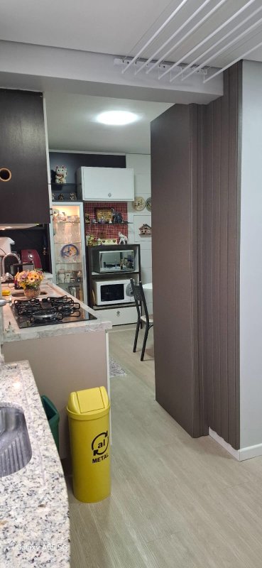 Apartamento 3 Quartos sendo 1 Su&iacute;te de 113m&sup2; privativos, 1 vaga,  decorado e Mobiliado Rua Presidente Coutinho Florianópolis - 