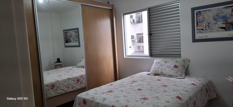 Apartamento 3 Quartos sendo 1 Su&iacute;te de 113m&sup2; privativos, 1 vaga,  decorado e Mobiliado Rua Presidente Coutinho Florianópolis - 