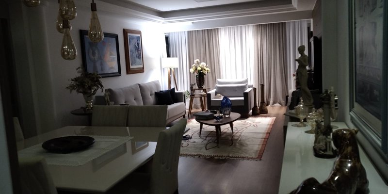 Apartamento 3 Quartos sendo 1 Su&iacute;te de 113m&sup2; privativos, 1 vaga,  decorado e Mobiliado Rua Presidente Coutinho Florianópolis - 