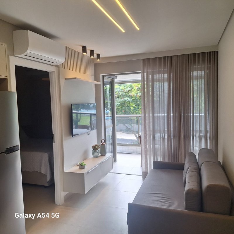 APARTAMENTOS 1/4 SALA PARA LOCAÇÃO  EM ONDINA COM VISTA PRO CARNAVA COM ROOFTOP!! Avenida Oceânica Salvador - 