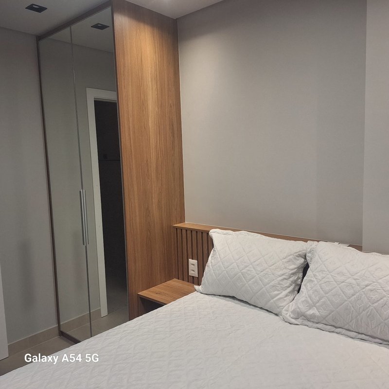 APARTAMENTOS 1/4 SALA PARA LOCAÇÃO  EM ONDINA COM VISTA PRO CARNAVA COM ROOFTOP!! Avenida Oceânica Salvador - 
