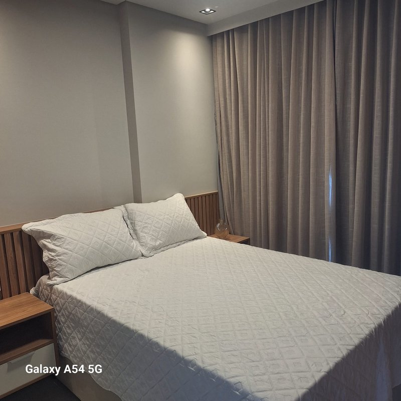 APARTAMENTOS 1/4 SALA PARA LOCAÇÃO  EM ONDINA COM VISTA PRO CARNAVA COM ROOFTOP!! Avenida Oceânica Salvador - 