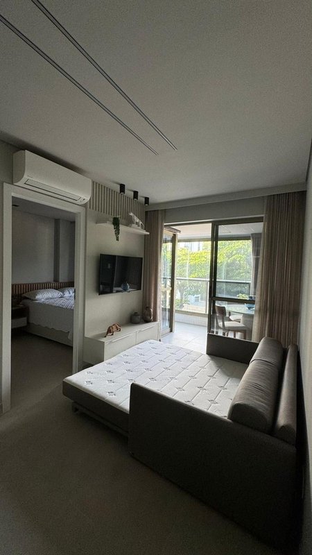 APARTAMENTOS 1/4 SALA PARA LOCAÇÃO  EM ONDINA COM VISTA PRO CARNAVA COM ROOFTOP!! Avenida Oceânica Salvador - 