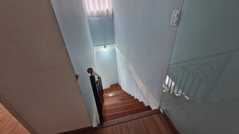 Sobrado com 4 Dormitórios no Residencial Caminho do Mar  Mogi das Cruzes - 
