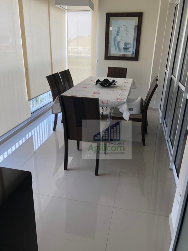 APARTAMENTO À VENDA EM BOSQUE DA SAÚDE COM 3 DORMITÓRIOS E 2 VAGAS DE GARAGEM Rua Pedrália São Paulo - 