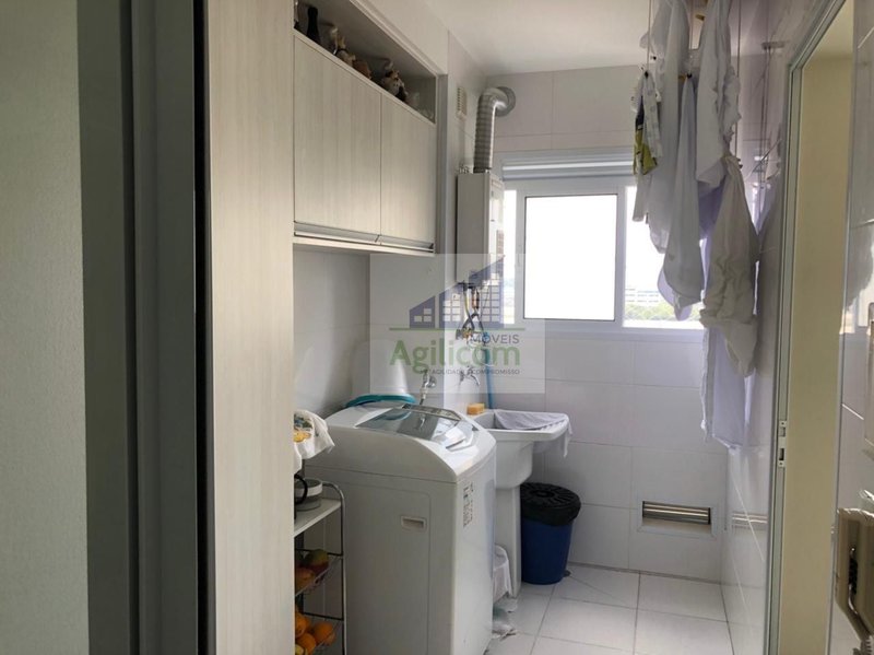 APARTAMENTO À VENDA EM BOSQUE DA SAÚDE COM 3 DORMITÓRIOS E 2 VAGAS DE GARAGEM Rua Pedrália São Paulo - 