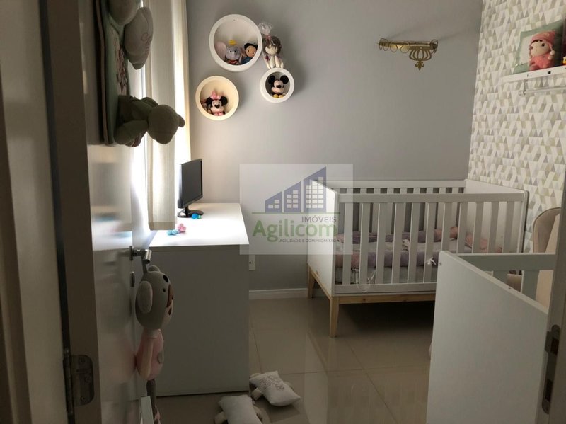 APARTAMENTO À VENDA EM BOSQUE DA SAÚDE COM 3 DORMITÓRIOS E 2 VAGAS DE GARAGEM Rua Pedrália São Paulo - 