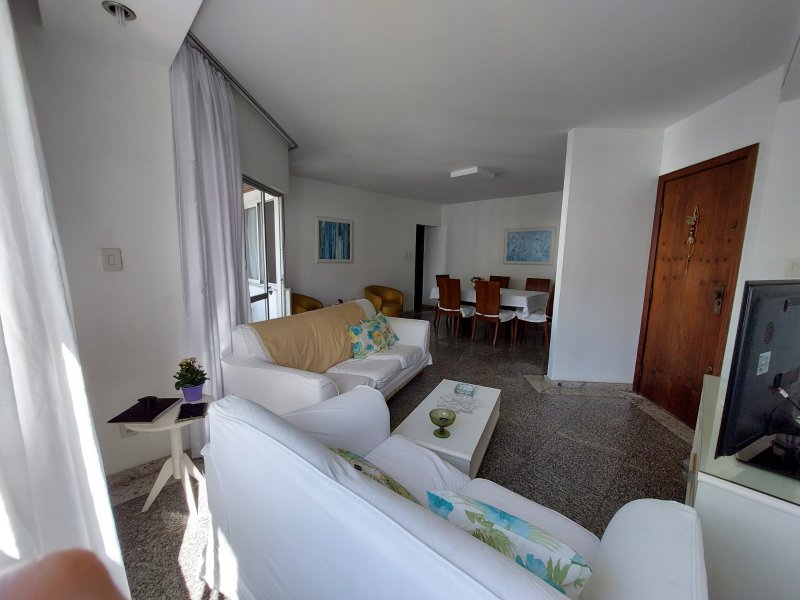 APARTAMENTO 4 QUARTOS SUÍTE VARANDA PISCINA 2 GARAGENS À VENDA NO CAMINHO DAS ÁRVORES! Rua Várzea de Santo Antônio Salvador - 