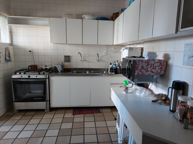 APARTAMENTO 4 QUARTOS SUÍTE VARANDA PISCINA 2 GARAGENS À VENDA NO CAMINHO DAS ÁRVORES! Rua Várzea de Santo Antônio Salvador - 