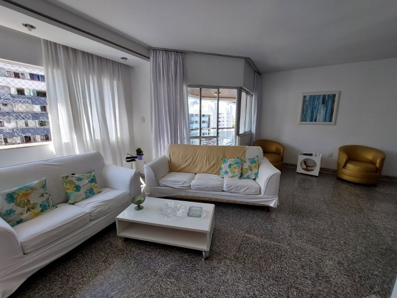APARTAMENTO 4 QUARTOS SUÍTE VARANDA PISCINA 2 GARAGENS À VENDA NO CAMINHO DAS ÁRVORES! Rua Várzea de Santo Antônio Salvador - 