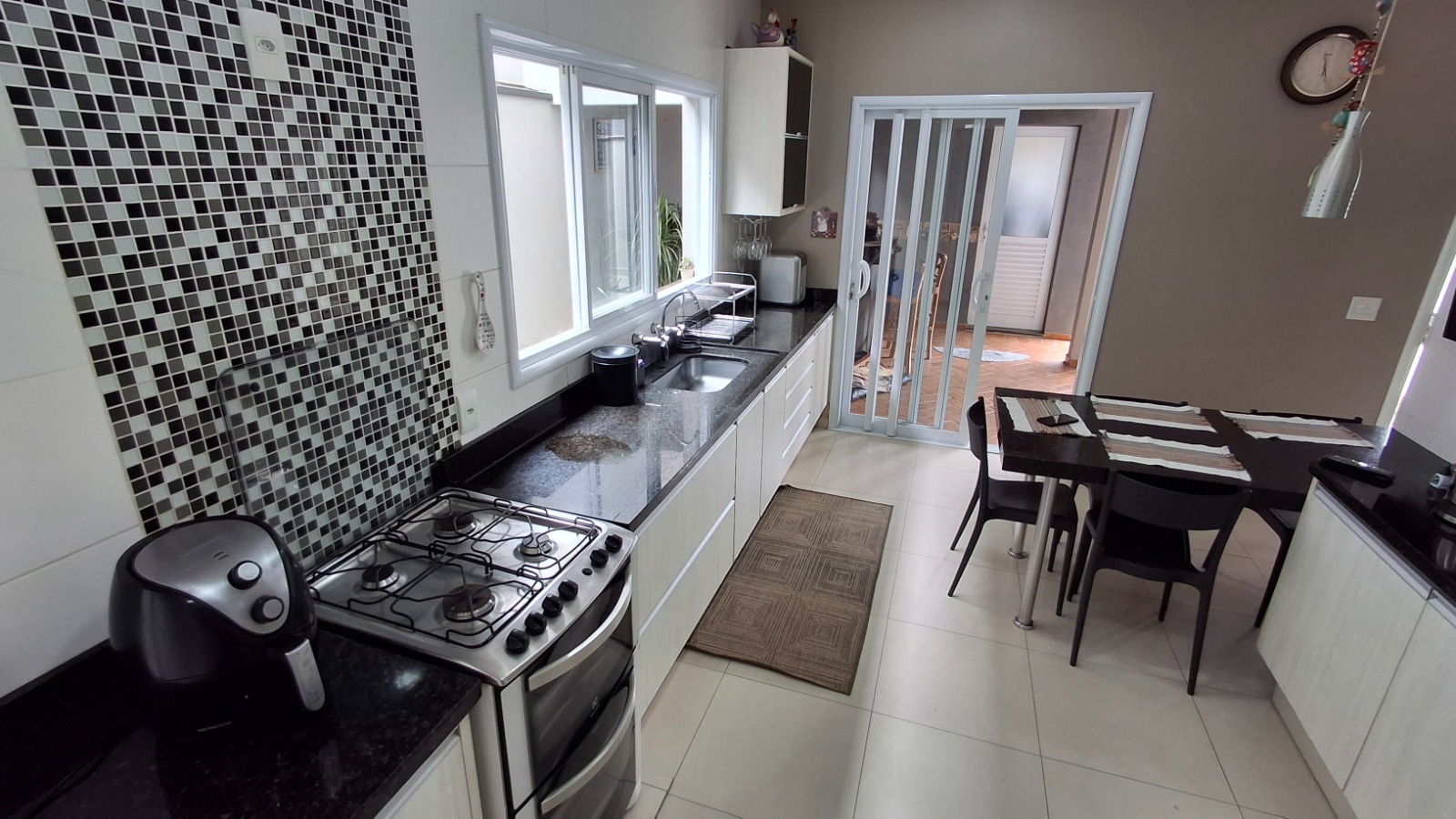 Casa com 3 dormit&oacute;rios &agrave; venda,180 m&sup2; - Condom&iacute;nio Parque Esplanada - Votorantim - SP Rua João Batista Correa de Oliveira Votorantim - 