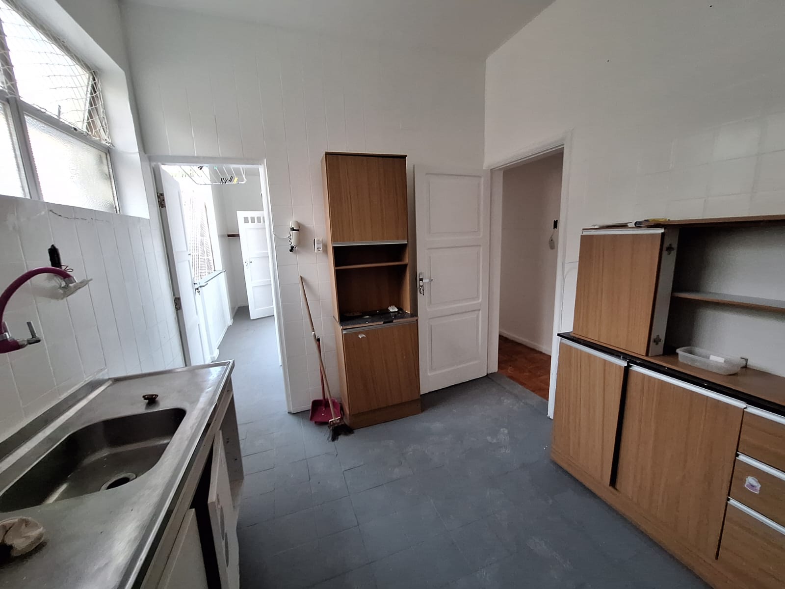 APARTAMENTO NASCENTE 2 QUARTOS 2 VARANDAS PR&Eacute;DIO DE ESCADA &Agrave; VENDA NO JARDIM BRASIL! Rua Aracaju Salvador - 