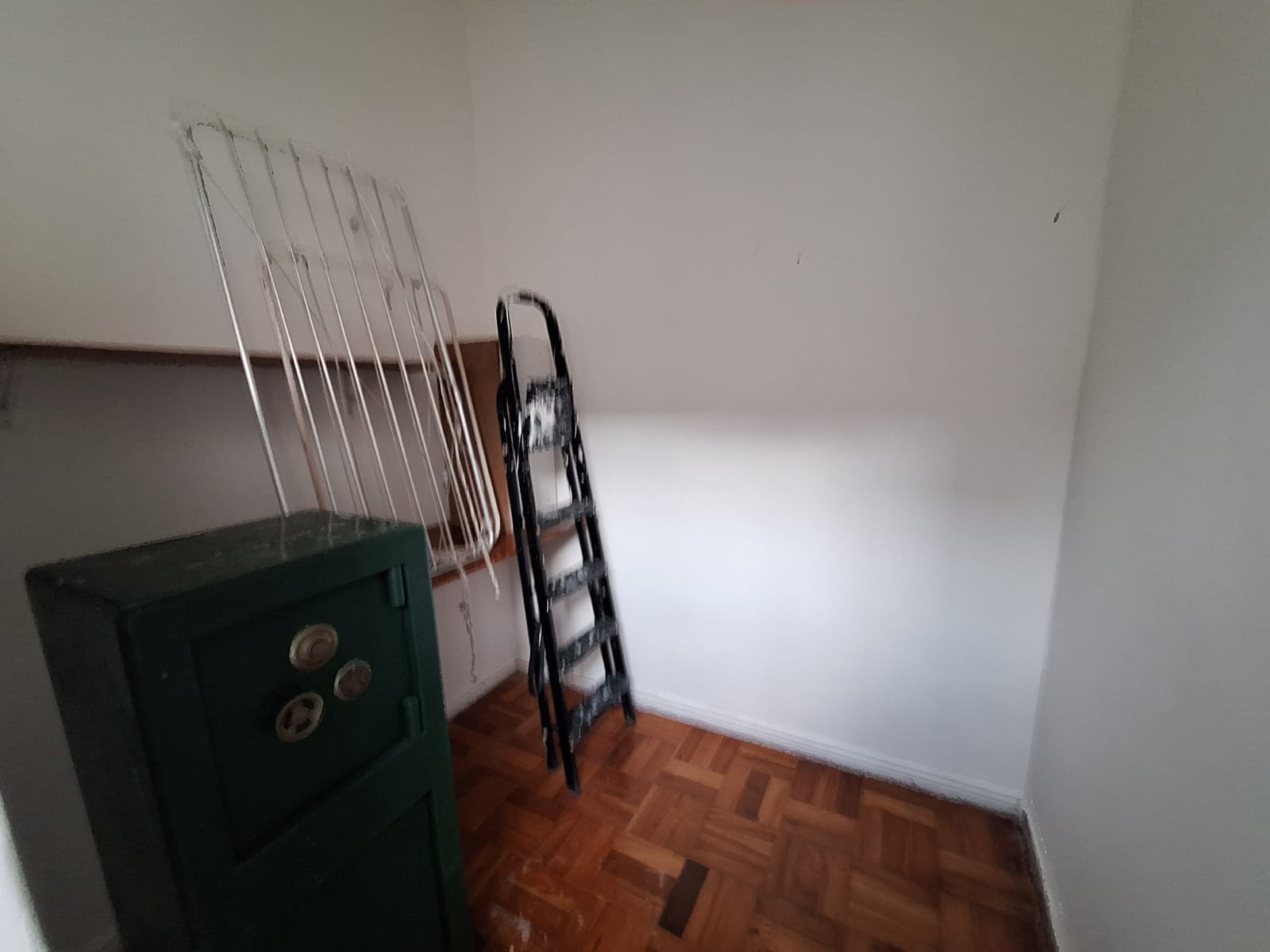 APARTAMENTO NASCENTE 2 QUARTOS 2 VARANDAS PR&Eacute;DIO DE ESCADA &Agrave; VENDA NO JARDIM BRASIL! Rua Aracaju Salvador - 