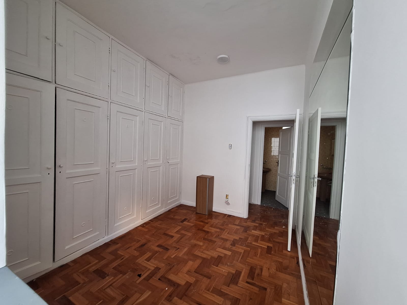 APARTAMENTO NASCENTE 2 QUARTOS 2 VARANDAS PR&Eacute;DIO DE ESCADA &Agrave; VENDA NO JARDIM BRASIL! Rua Aracaju Salvador - 