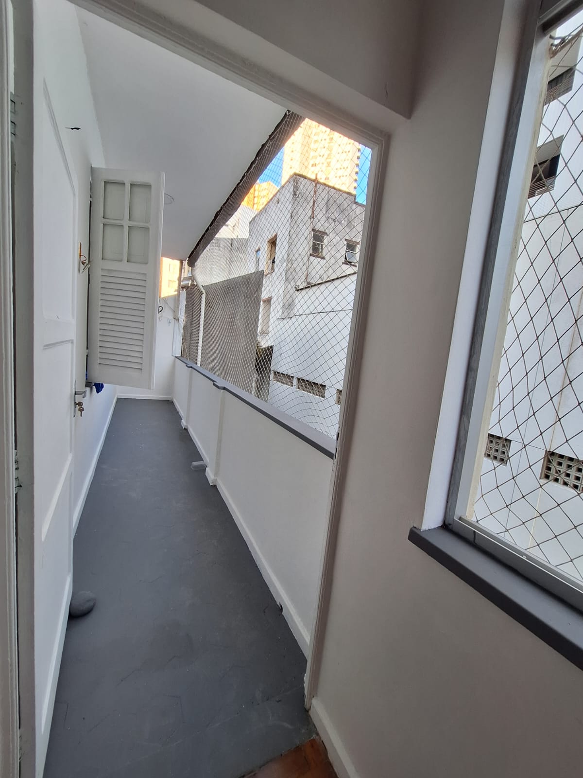 APARTAMENTO NASCENTE 2 QUARTOS 2 VARANDAS PR&Eacute;DIO DE ESCADA &Agrave; VENDA NO JARDIM BRASIL! Rua Aracaju Salvador - 