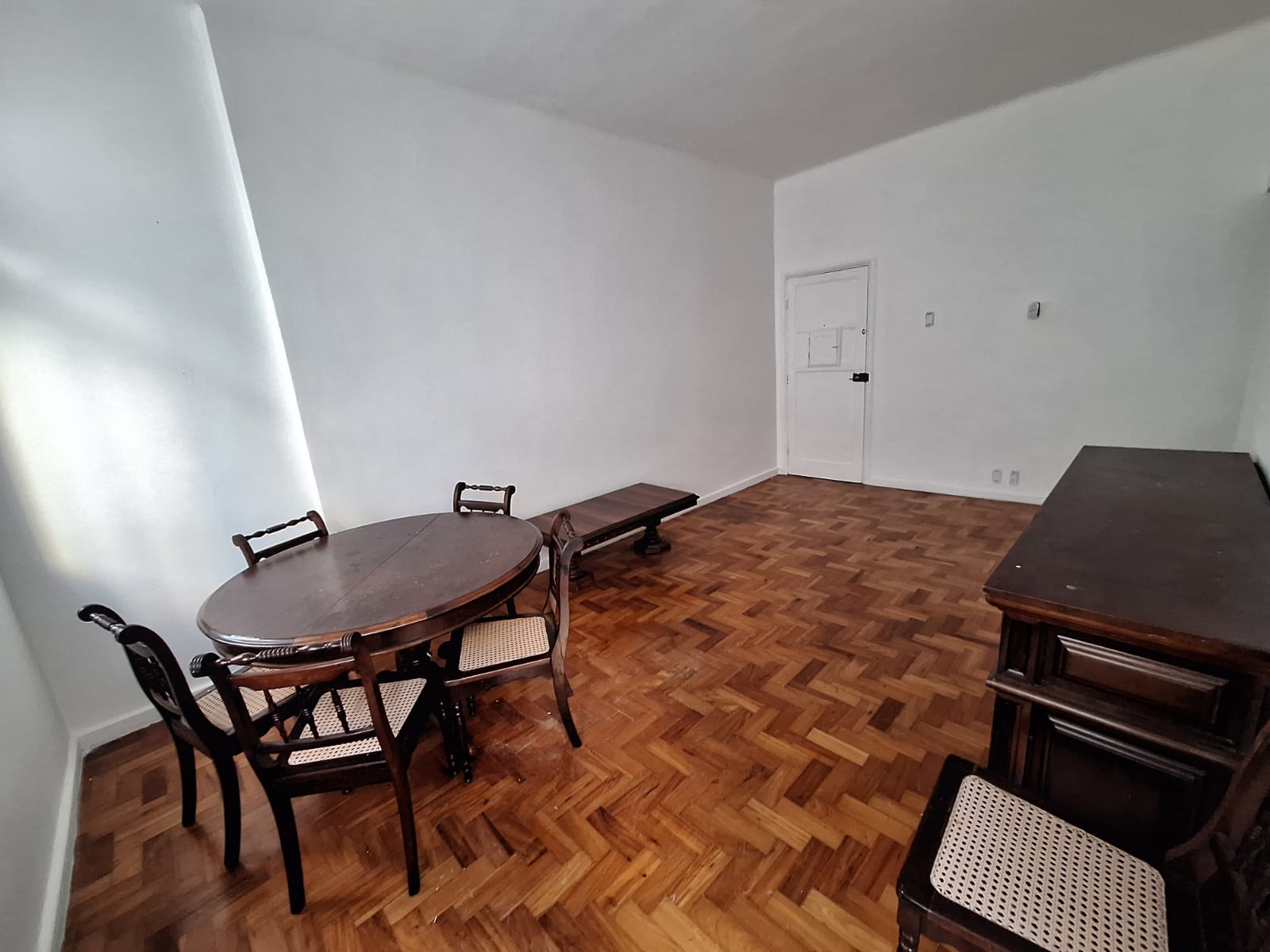APARTAMENTO NASCENTE 2 QUARTOS 2 VARANDAS PR&Eacute;DIO DE ESCADA &Agrave; VENDA NO JARDIM BRASIL! Rua Aracaju Salvador - 