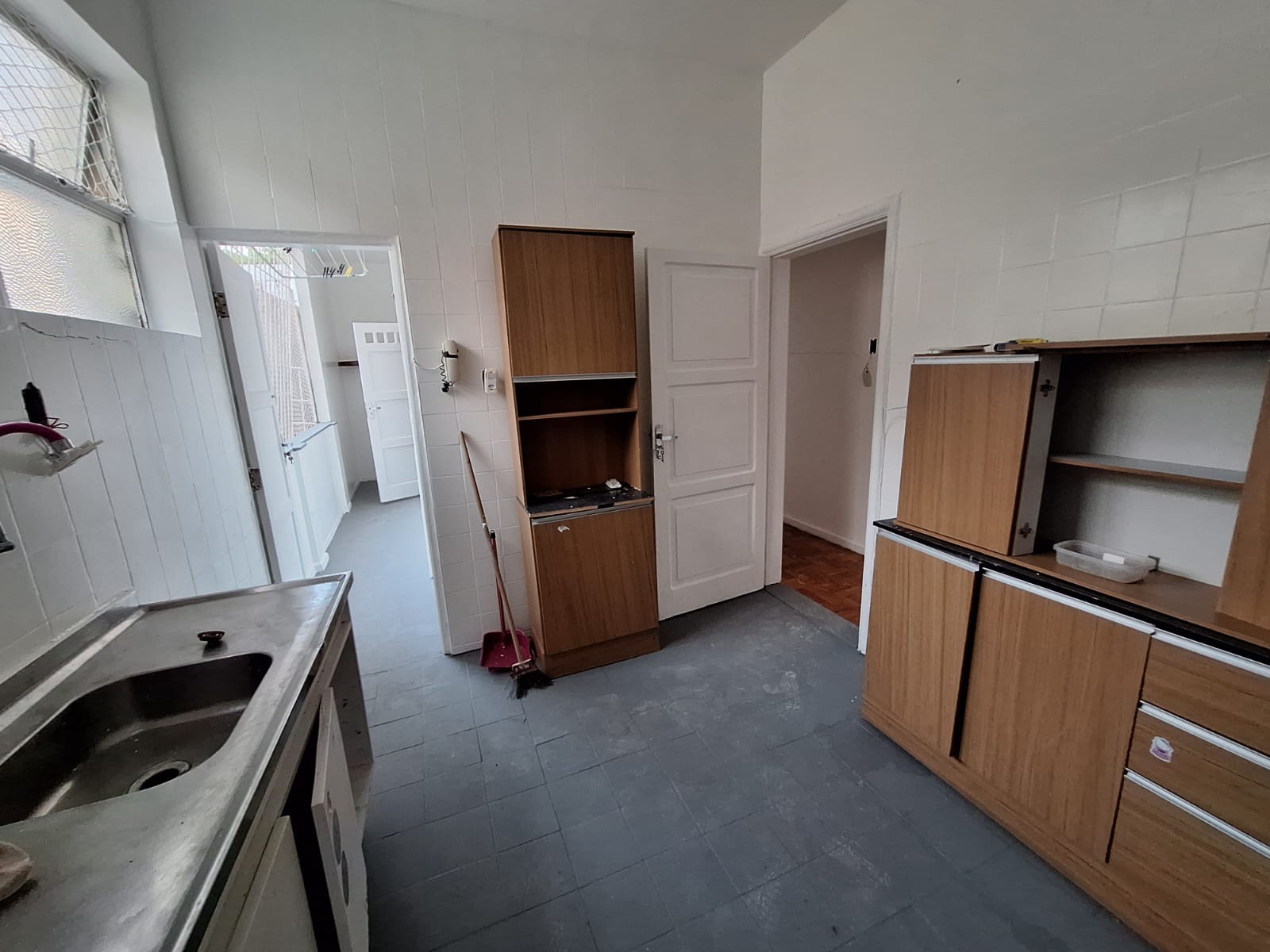 APARTAMENTO NASCENTE 2 QUARTOS 2 VARANDAS PR&Eacute;DIO DE ESCADA &Agrave; VENDA NO JARDIM BRASIL! Rua Aracaju Salvador - 