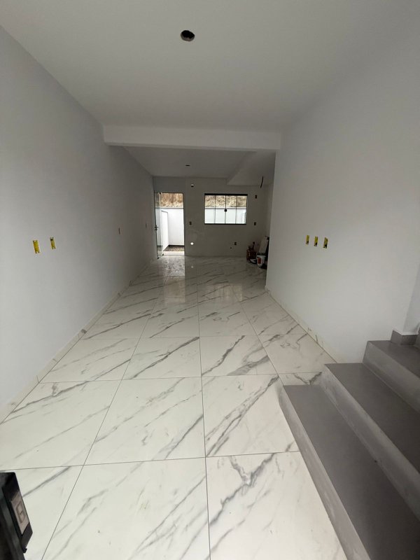 CASA COM 2 DORMITÓRIOS NO BAIRRO NOVA BRASÍLIA  Brusque - 
