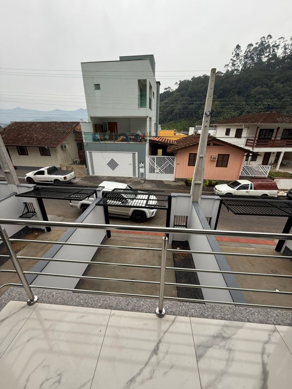 CASA COM 2 DORMITÓRIOS NO BAIRRO NOVA BRASÍLIA  Brusque - 