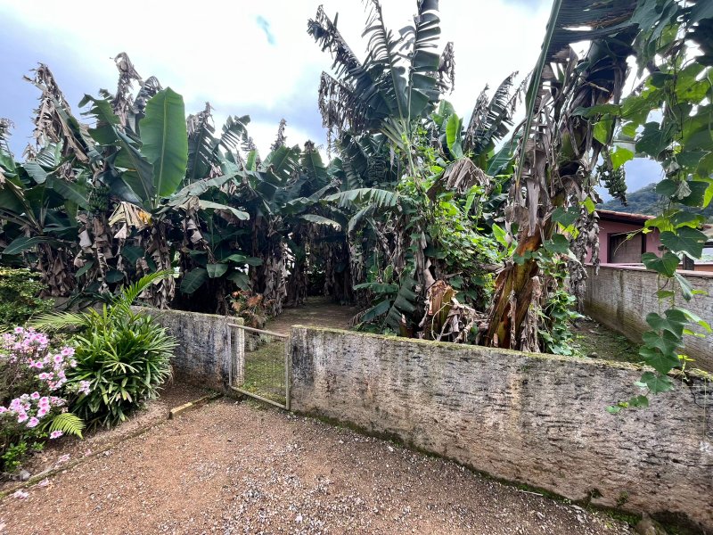 TERRENO NA POMERÂNIA  Guabiruba - 