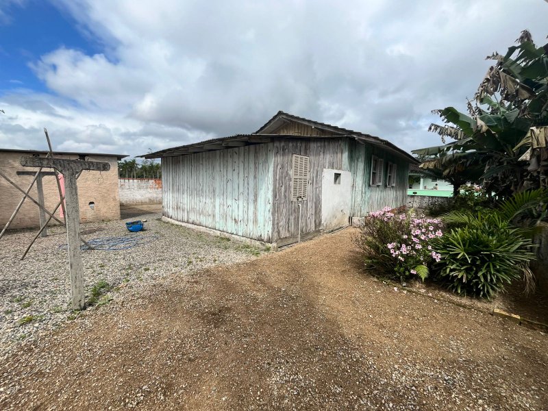TERRENO NA POMERÂNIA  Guabiruba - 