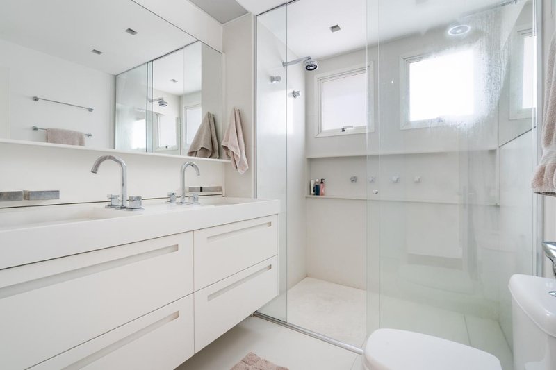 VENDO APARTAMENTO 158M2 - 3 SUÍTES – 3 VAGAS – MODERNO – MARAVILHOSO! Avenida Horácio Lafer São Paulo - 
