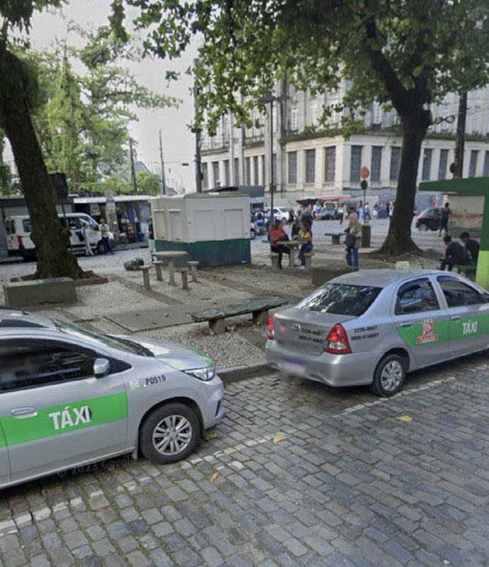 🏢 Conjunto Comercial para Loca&ccedil;&atilde;o &ndash; Centro de Santos/SP Praça República Santos - 