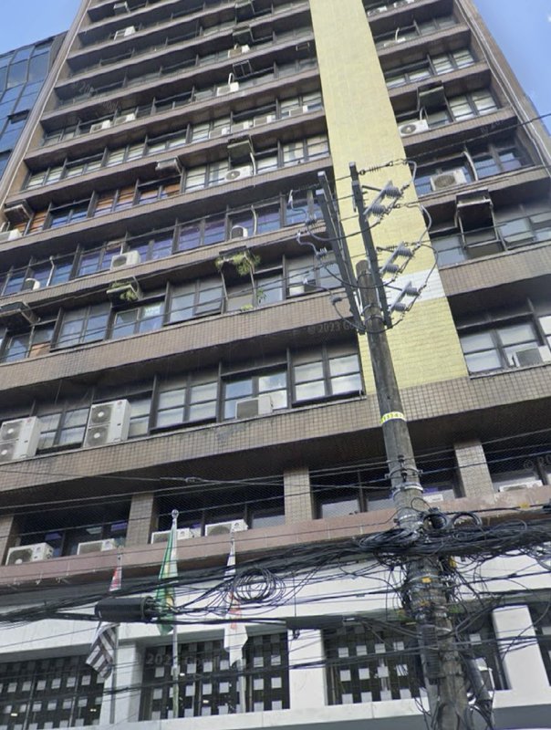 🏢 Conjunto Comercial para Loca&ccedil;&atilde;o &ndash; Centro de Santos/SP Praça República Santos - 